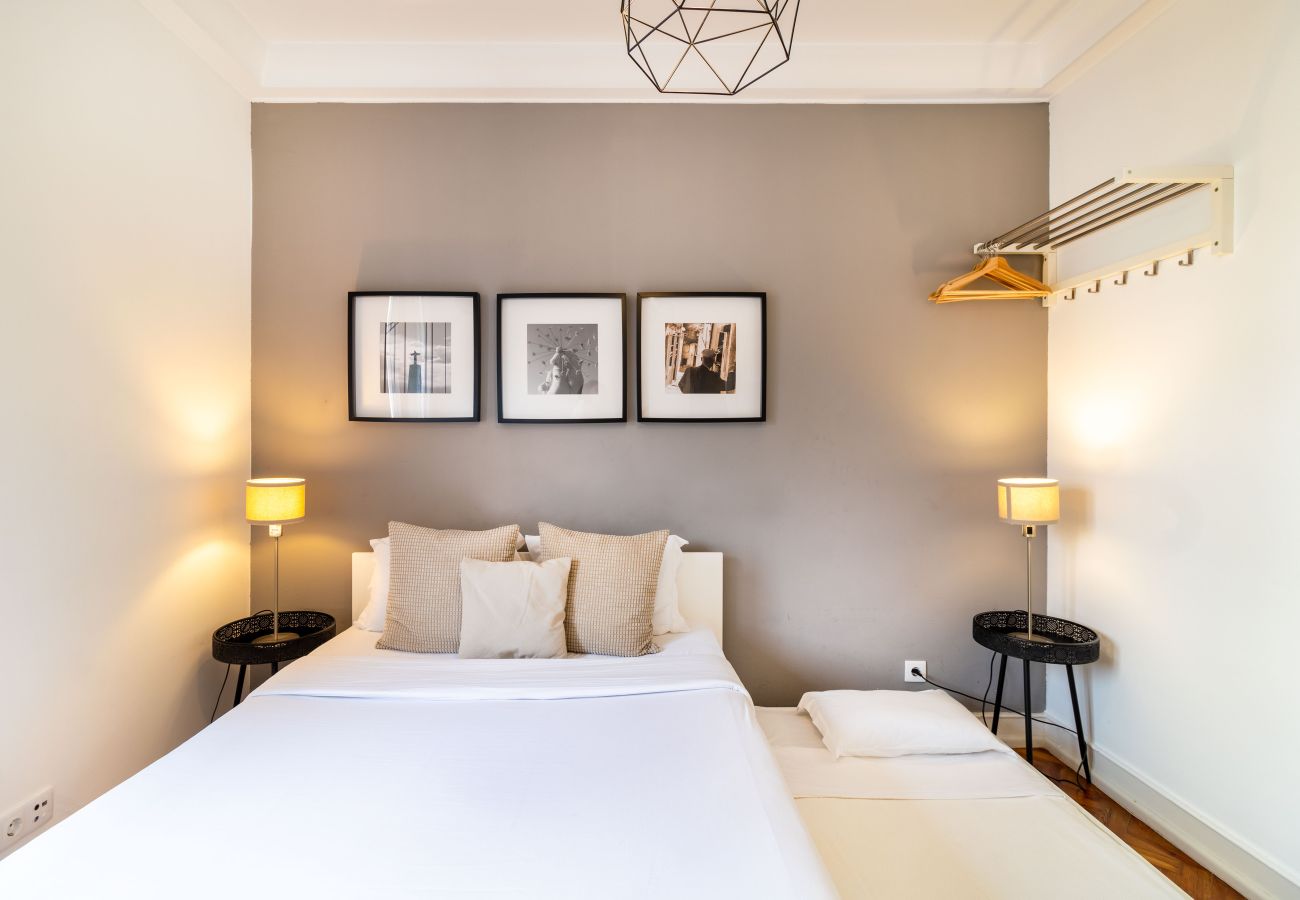 Apartamento em Lisboa - Cozy Downtown Avenue 3D by Central Hill