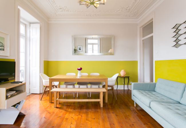 Apartamento em Lisboa - Large Bairro Alto 0D up to 18guests by Central Hill Apartamento em Lisboa - Large Bairro Alto 0D up to 18guests by Central Hill