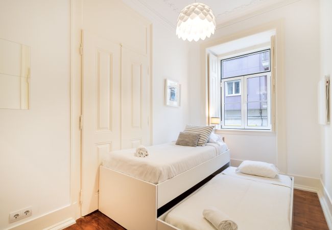 Apartamento em Lisboa - Large Bairro Alto 0D up to 18guests by Central Hill Apartamento em Lisboa - Large Bairro Alto 0D up to 18guests by Central Hill