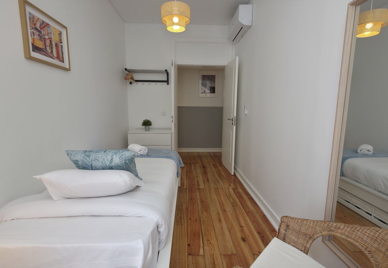 Apartamento em Lisboa - [NEW] Large Bairro Alto 0D up to 18guests by Central Hill