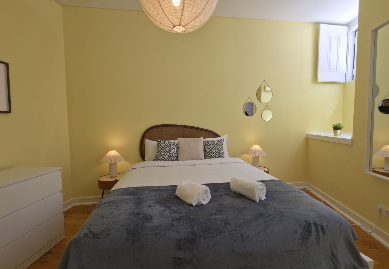 Apartamento em Lisboa - [NEW] Large Bairro Alto 0D up to 18guests by Central Hill