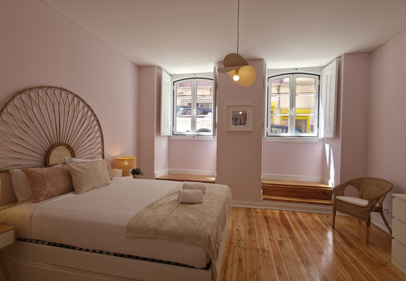 Apartamento em Lisboa - [NEW] Large Bairro Alto 0D up to 18guests by Central Hill