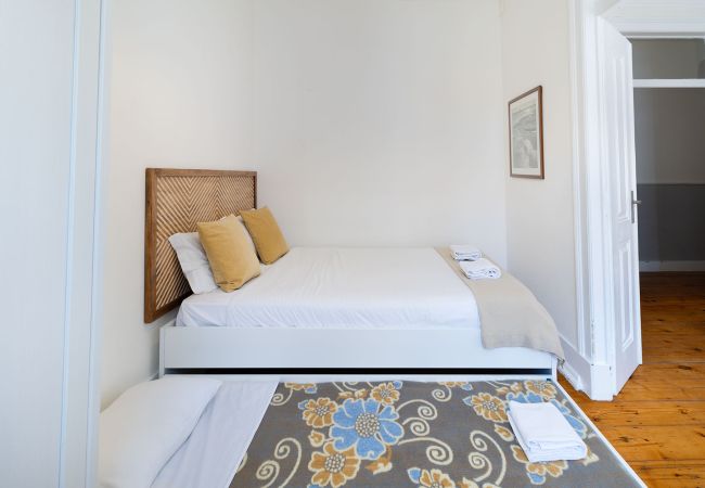 Apartamento em Lisbon - Bairro Alto View 4E up to 22guests by Central Hill Apartamento em Lisbon - Bairro Alto View 4E up to 22guests by Central Hill