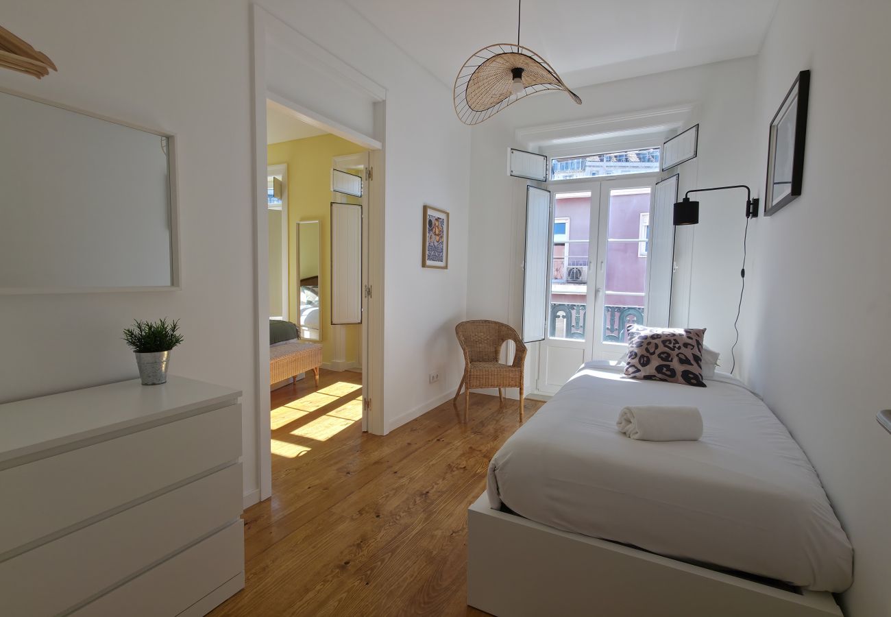 Apartamento em Lisboa - [NEW] Bairro Alto View 4E up to 25guests by Central Hill