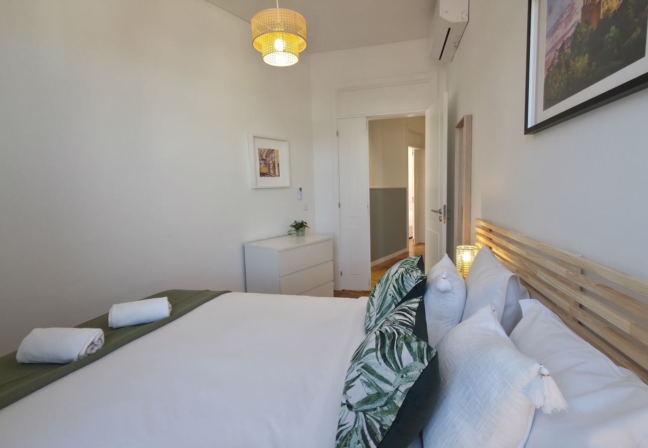 Apartamento em Lisboa - [NEW] Bairro Alto View 4E up to 25guests by Central Hill