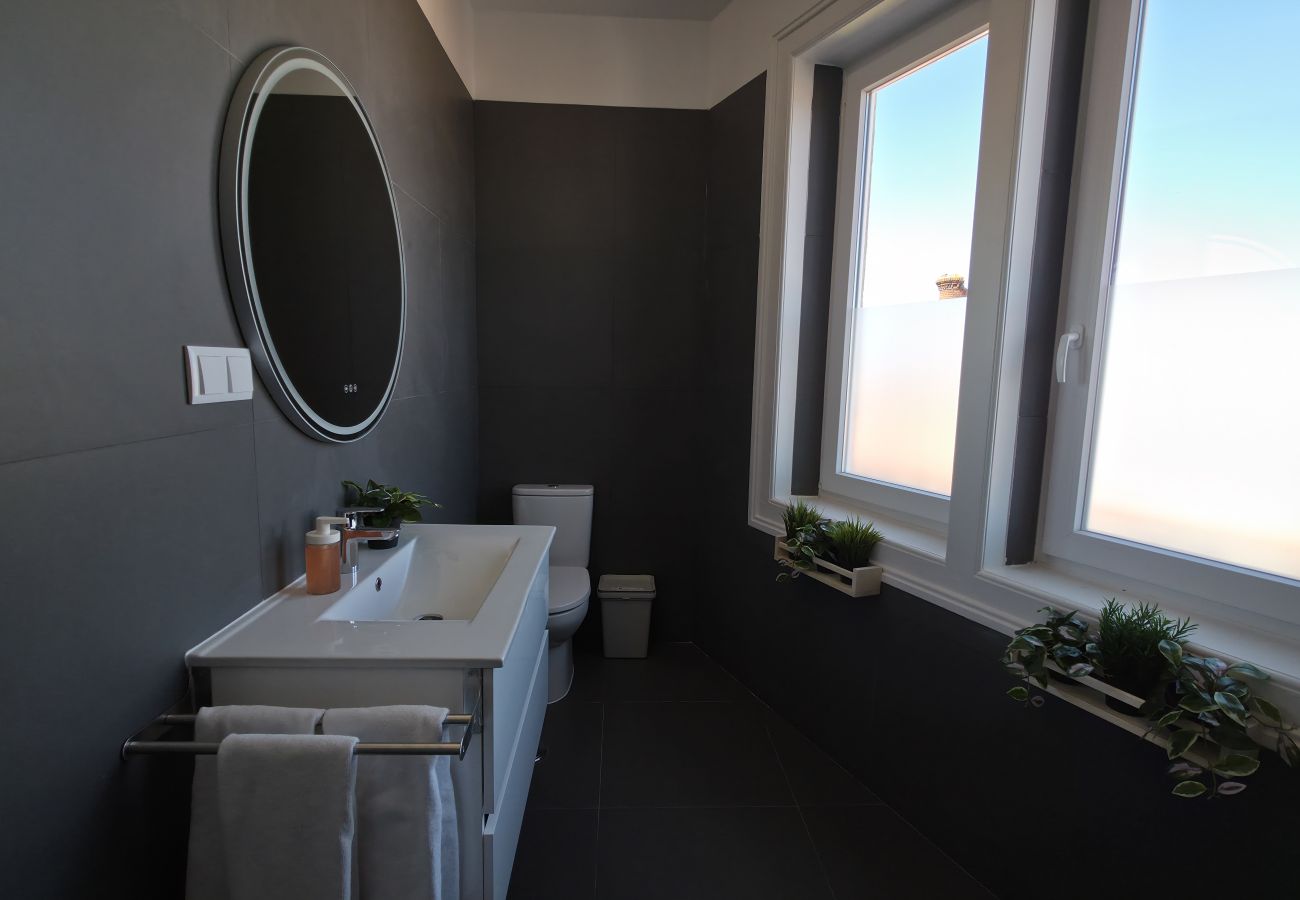 Apartamento em Lisboa - [NEW] Bairro Alto View 4E up to 25guests by Central Hill