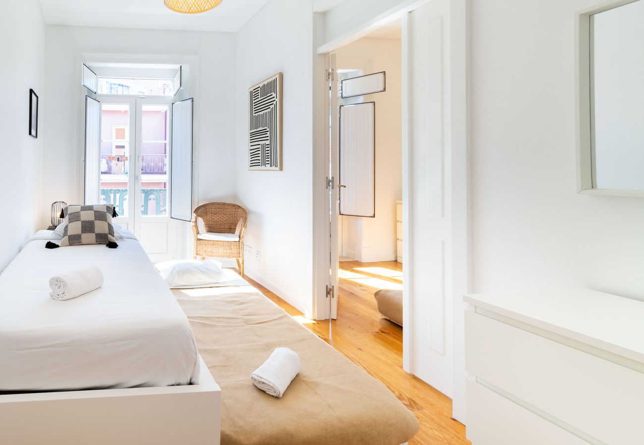 Apartamento em Lisboa - [NEW] Bairro Alto View 4E up to 25guests by Central Hill