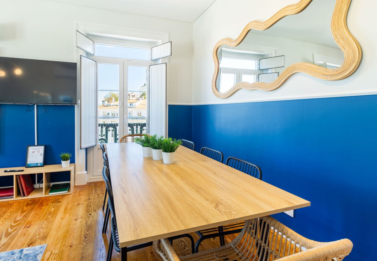 Apartamento em Lisboa - [NEW] Bairro Alto View 4E up to 25guests by Central Hill