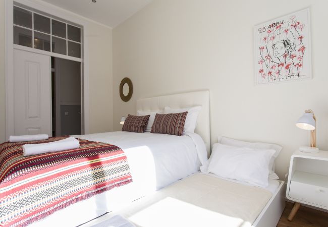 Apartamento em Lisbon - Big Bairro Alto 2D up to 25 guests by Central Hill Apartamento em Lisbon - Big Bairro Alto 2D up to 25 guests by Central Hill