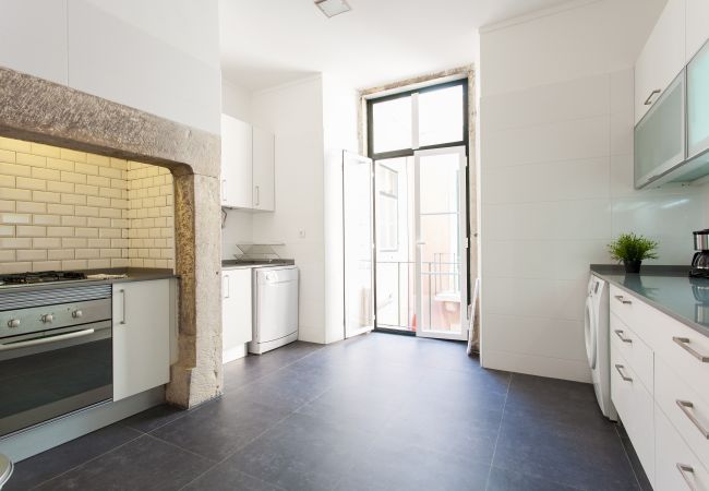 Apartamento em Lisbon - Big Bairro Alto 2D up to 25 guests by Central Hill Apartamento em Lisbon - Big Bairro Alto 2D up to 25 guests by Central Hill