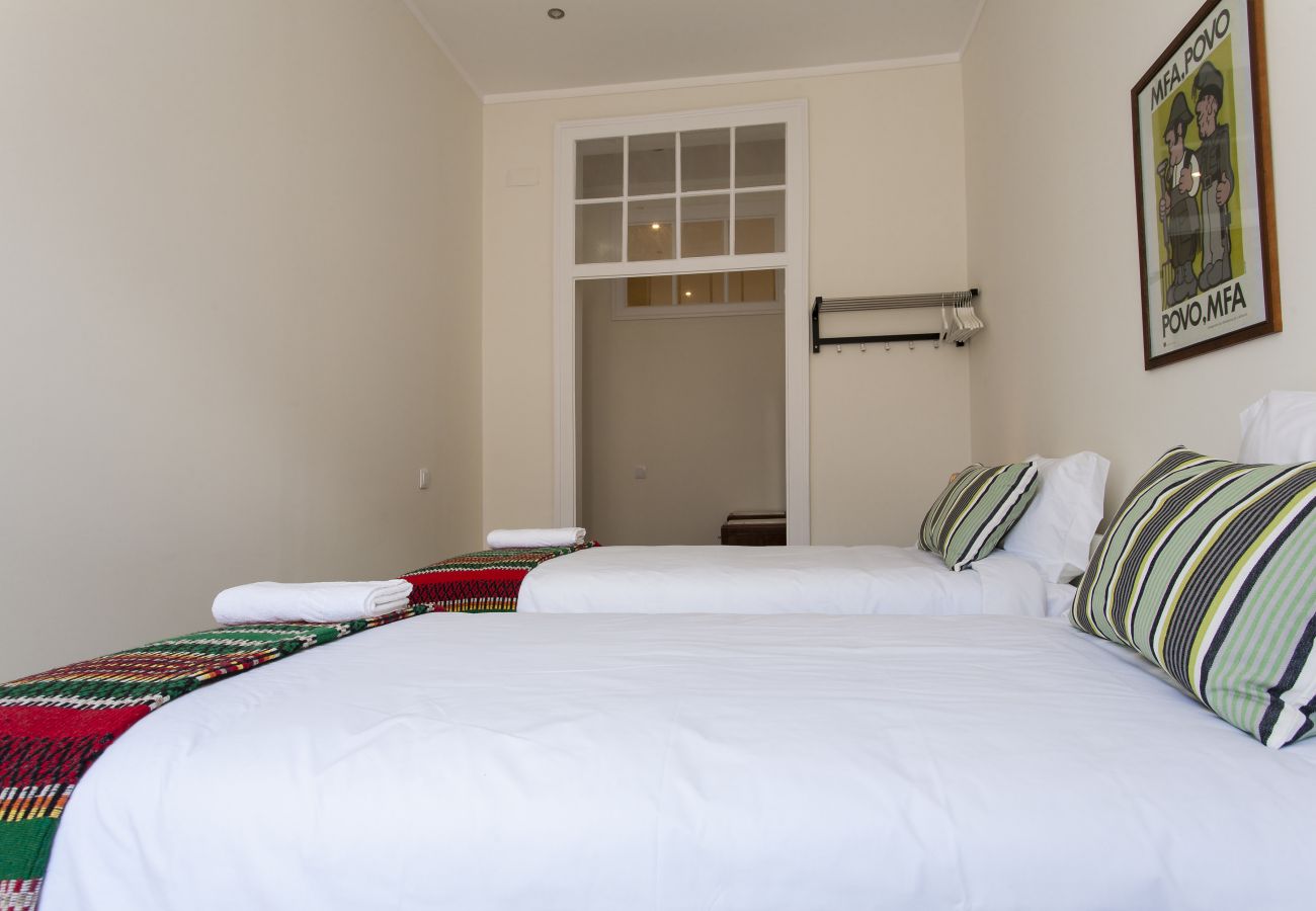 Apartamento em Lisboa - Big Bairro Alto 2D up to 25 guests by Central Hill