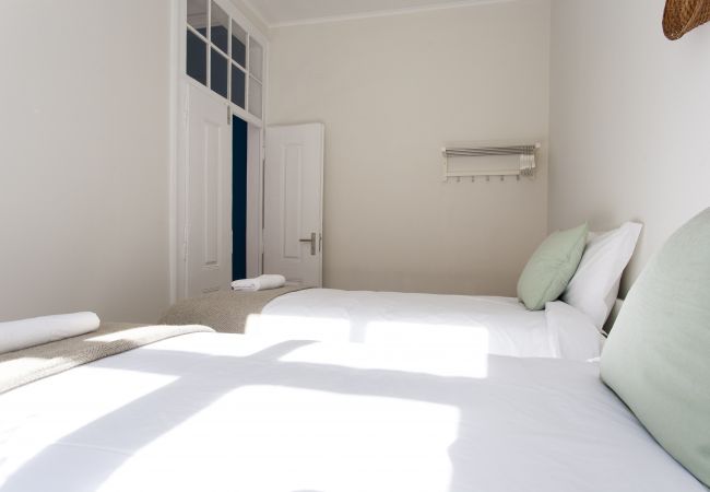 Apartamento em Lisbon - Big Bairro Alto 2E up to 27 guests by Central Hill Apartamento em Lisbon - Big Bairro Alto 2E up to 27 guests by Central Hill