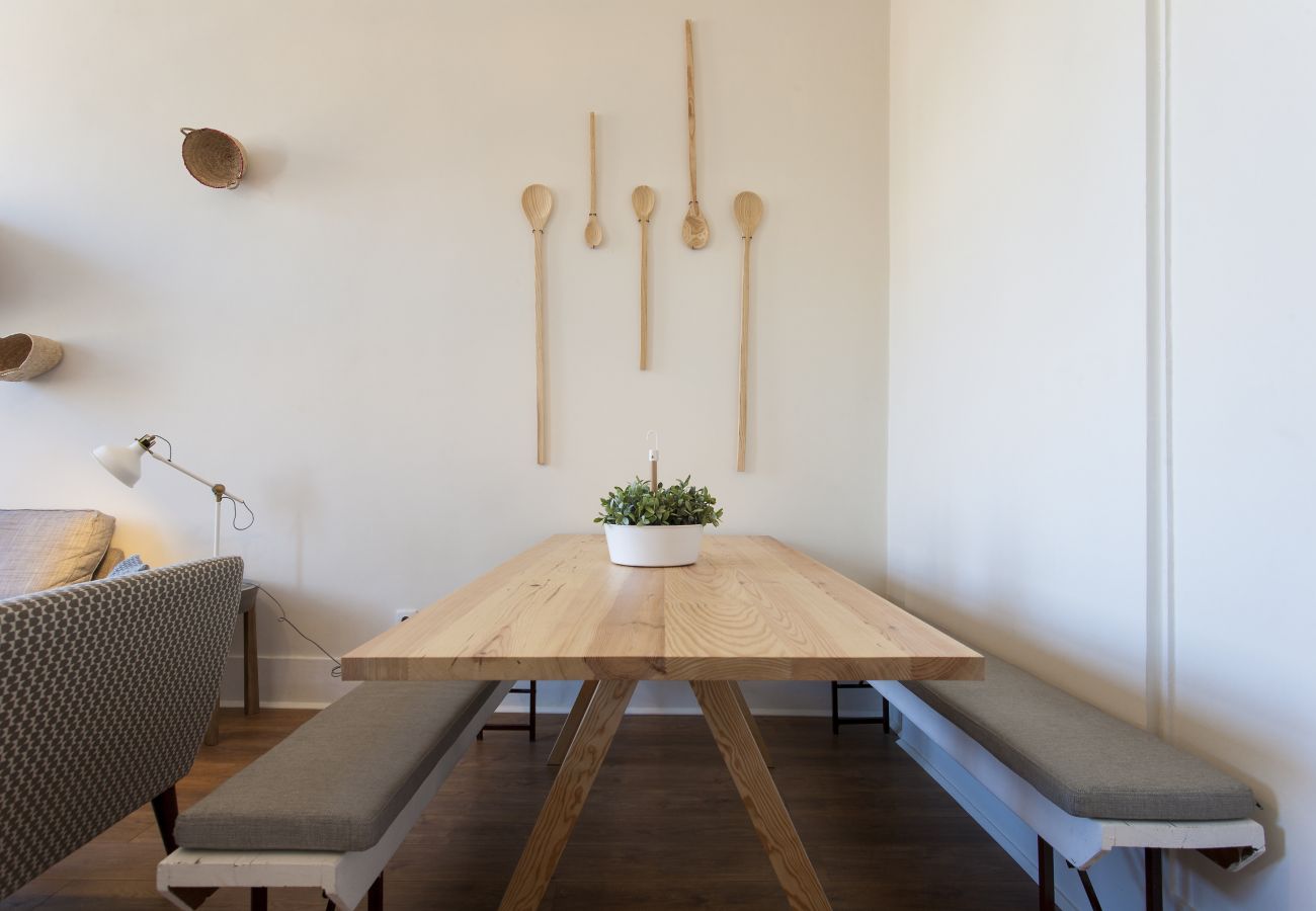 Apartamento em Lisboa - Big Bairro Alto 2E up to 27 guests by Central Hill