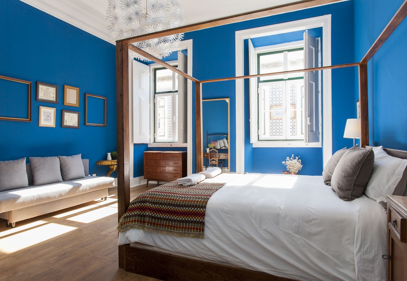 Apartamento em Lisboa - Big Bairro Alto 2E up to 27 guests by Central Hill