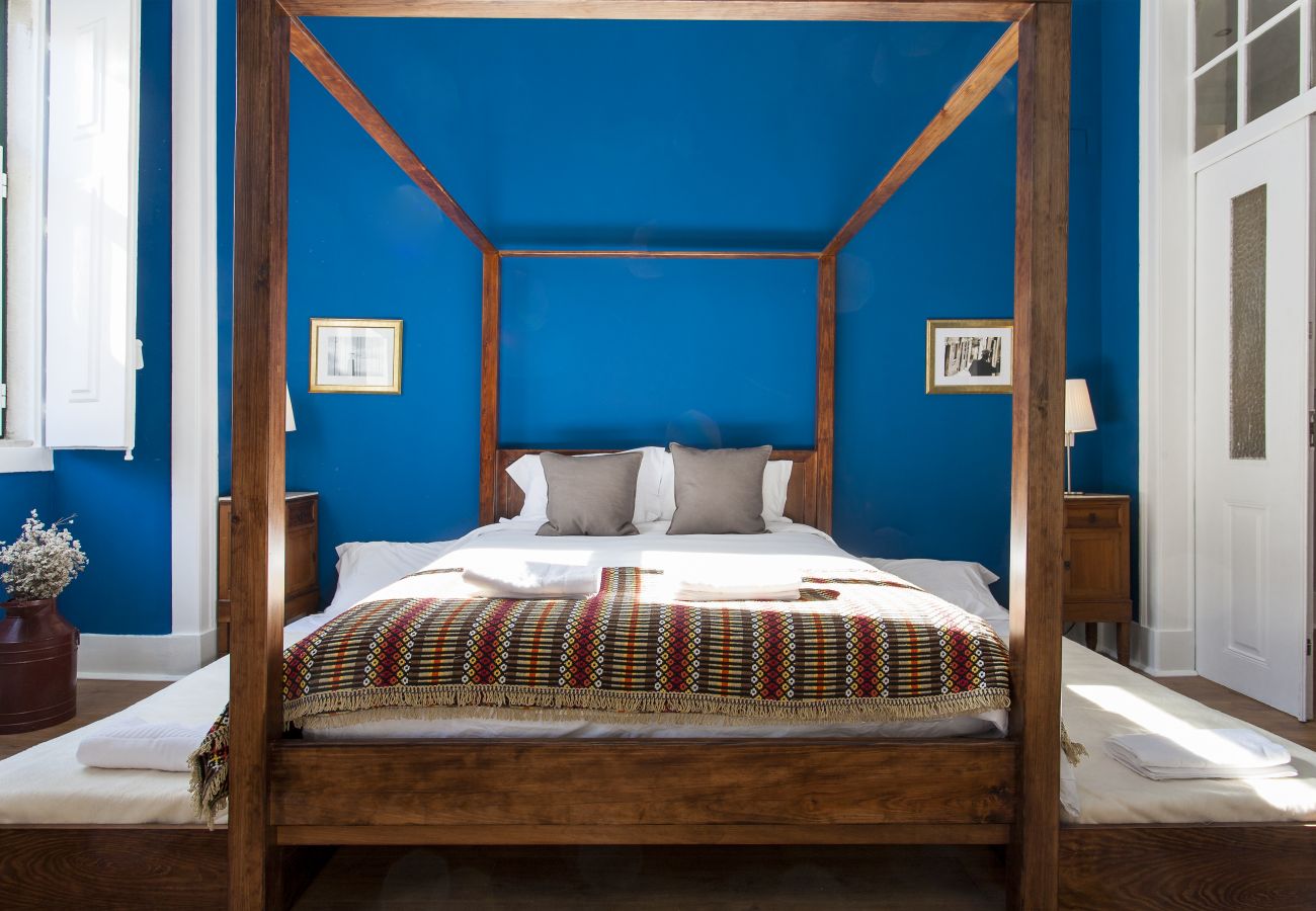 Apartamento em Lisboa - Big Bairro Alto 2E up to 27 guests by Central Hill