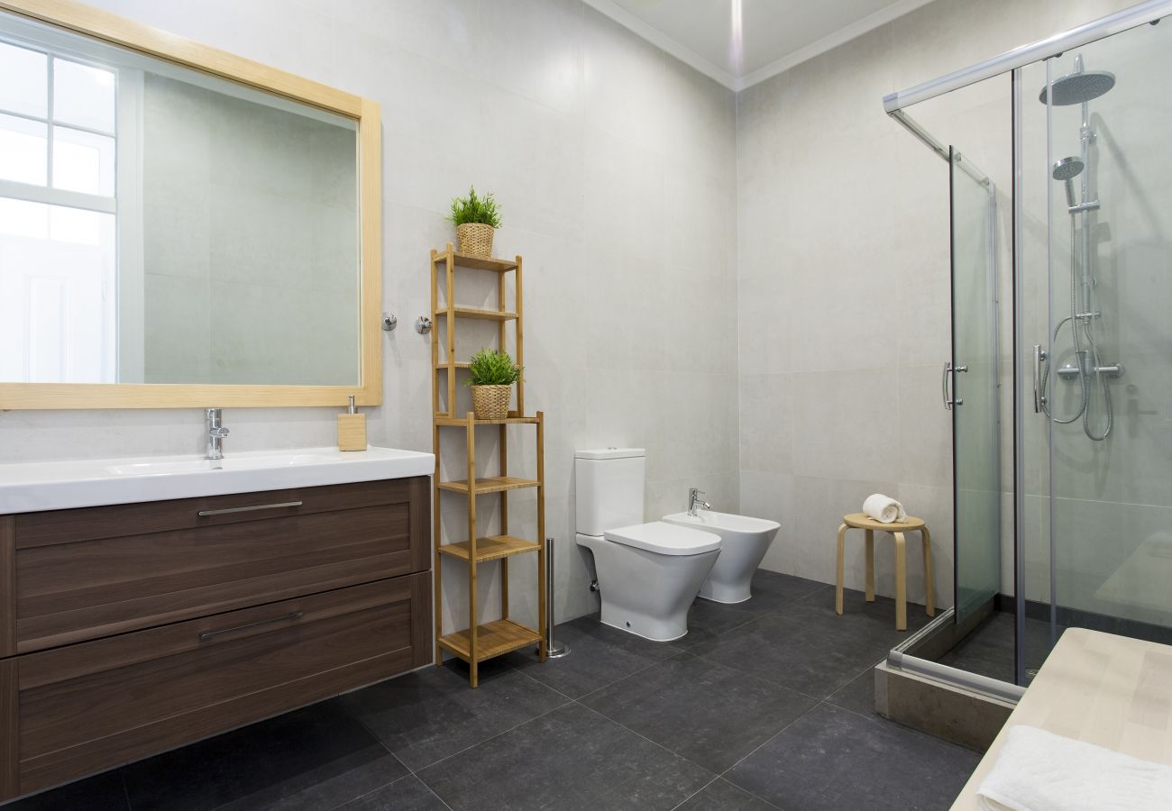 Apartamento em Lisboa - Big Bairro Alto 2E up to 27 guests by Central Hill
