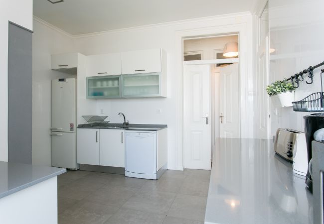 Apartamento em Lisbon - Bairro Alto View 3E up to 20guests by Central Hill Apartamento em Lisbon - Bairro Alto View 3E up to 20guests by Central Hill
