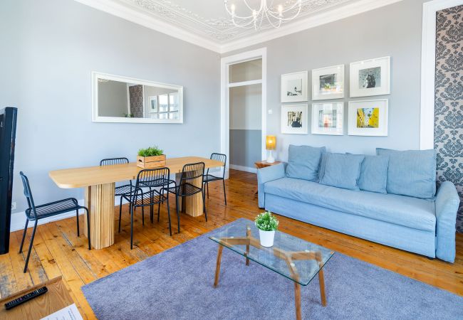 Apartamento em Lisbon - Bairro Alto View 3E up to 20guests by Central Hill Apartamento em Lisbon - Bairro Alto View 3E up to 20guests by Central Hill