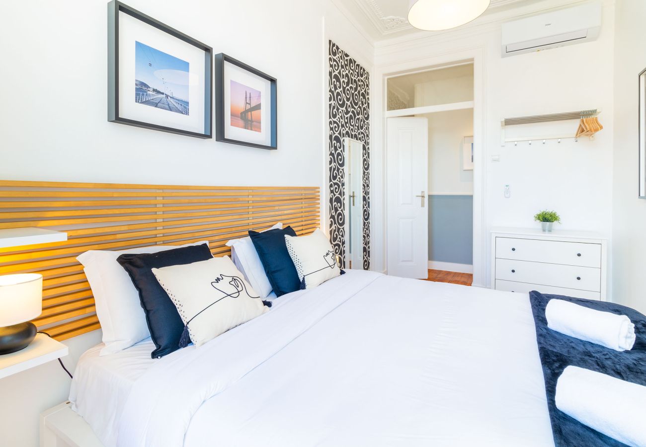 Apartamento em Lisboa - [NEW] Bairro Alto View 3E up to 21guests by Central Hill
