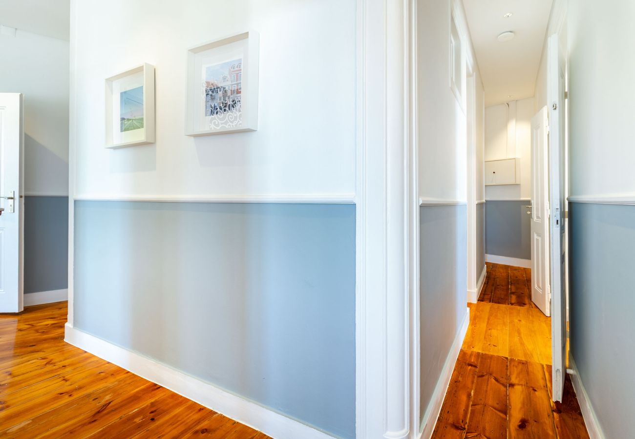Apartamento em Lisboa - [NEW] Bairro Alto View 3E up to 21guests by Central Hill