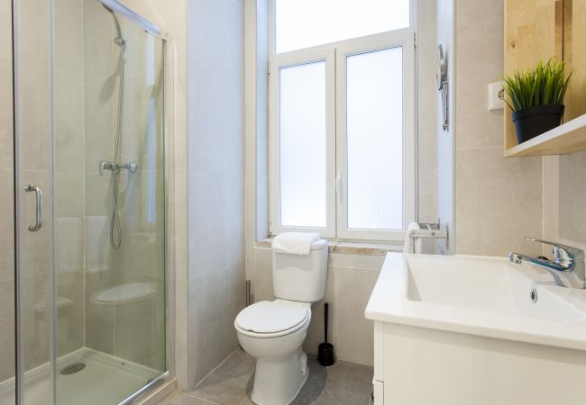 Apartamento em Lisbon - Central Downtown 1D up to 17guests by Central Hill Apartamento em Lisbon - Central Downtown 1D up to 17guests by Central Hill