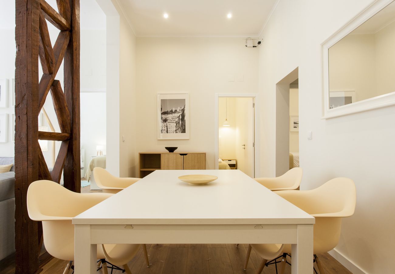 Apartamento em Lisboa - Central Downtown 1D up to 17guests by Central Hill