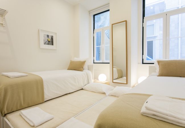 Apartamento em Lisbon - Central Downtown 2D up to 17guests by Central Hill Apartamento em Lisbon - Central Downtown 2D up to 17guests by Central Hill