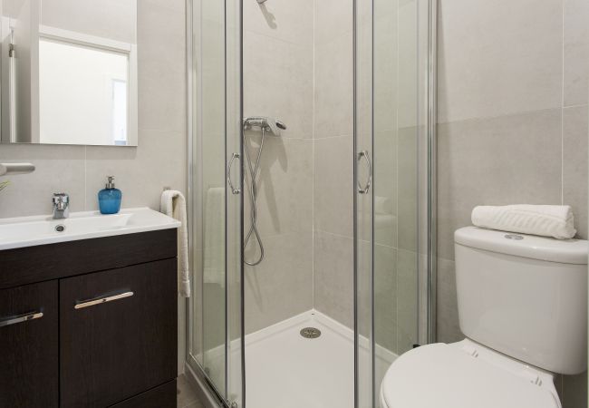 Apartamento em Lisbon - Central Downtown 2D up to 17guests by Central Hill Apartamento em Lisbon - Central Downtown 2D up to 17guests by Central Hill