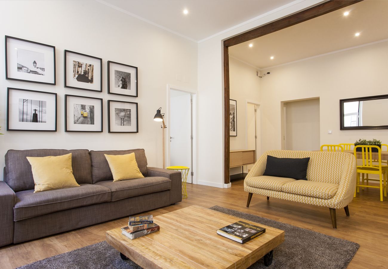 Apartamento em Lisboa - Central Downtown 2D up to 17guests by Central Hill
