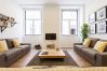 Apartamento em Lisbon - Central Downtown 2D up to 17guests by Central Hill Apartamento em Lisbon - Central Downtown 2D up to 17guests by Central Hill