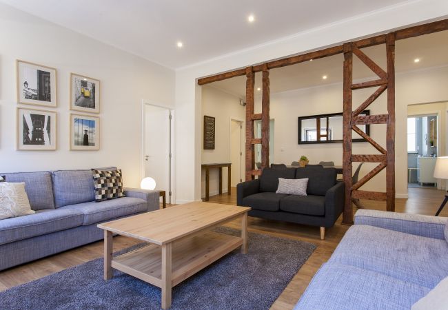 Apartamento em Lisbon - Central Downtown 4D up to 17guests by Central Hill Apartamento em Lisbon - Central Downtown 4D up to 17guests by Central Hill