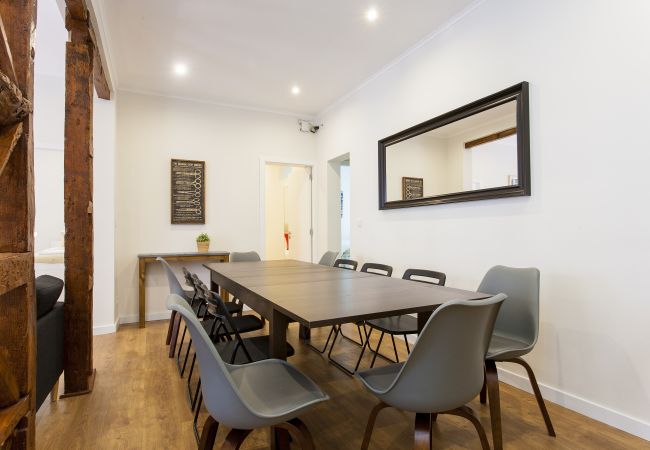 Apartamento em Lisbon - Central Downtown 4D up to 17guests by Central Hill Apartamento em Lisbon - Central Downtown 4D up to 17guests by Central Hill