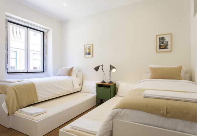 Apartamento em Lisbon - Central Downtown 4D up to 17guests by Central Hill Apartamento em Lisbon - Central Downtown 4D up to 17guests by Central Hill