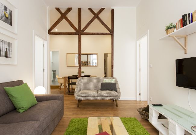 Apartamento em Lisbon - Central Downtown 1E up to 13guests by Central Hill Apartamento em Lisbon - Central Downtown 1E up to 13guests by Central Hill