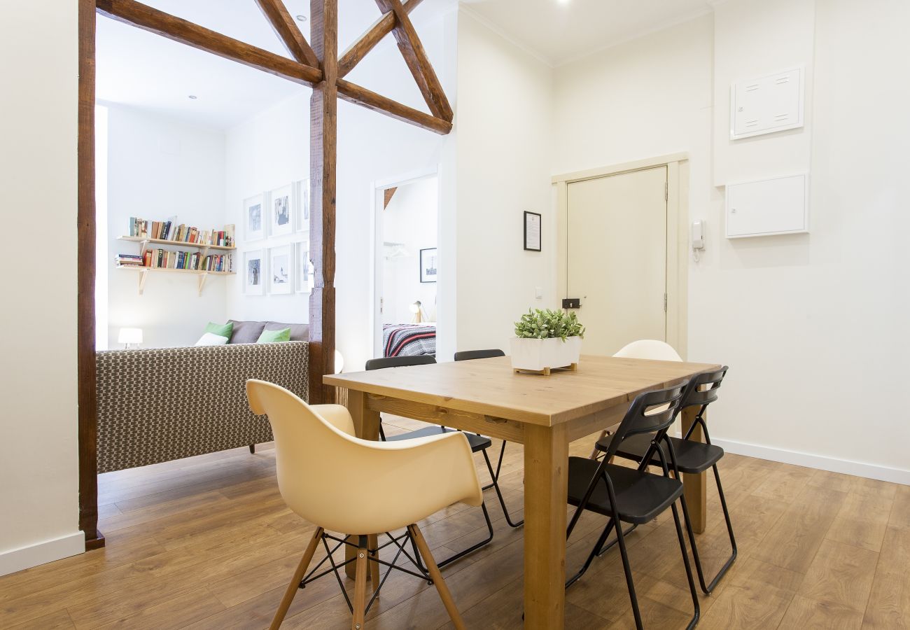 Apartamento em Lisboa - Central Downtown 1E up to 13guests by Central Hill