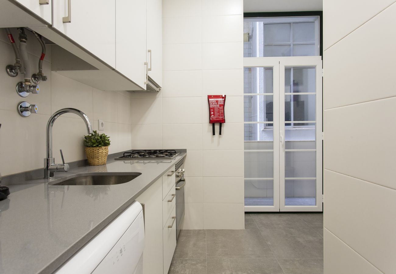 Apartamento em Lisboa - Central Downtown 2E up to 13guests by Central Hill