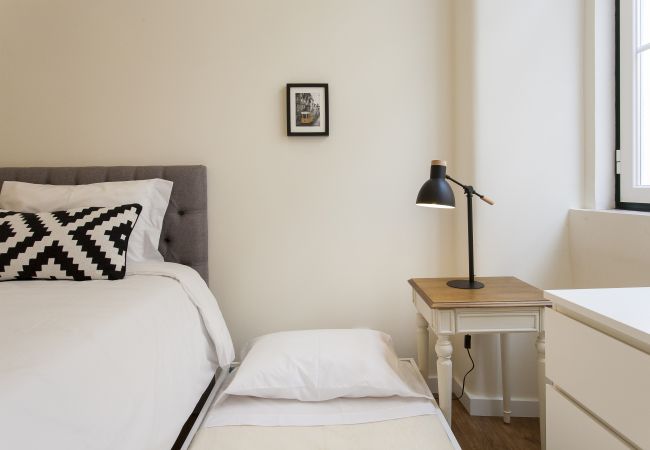 Apartamento em Lisbon - Central Downtown 3E up to 13guests by Central Hill Apartamento em Lisbon - Central Downtown 3E up to 13guests by Central Hill
