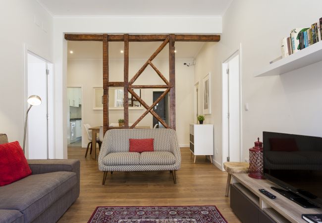 Apartamento em Lisbon - Central Downtown 4E up to 13guests by Central Hill Apartamento em Lisbon - Central Downtown 4E up to 13guests by Central Hill