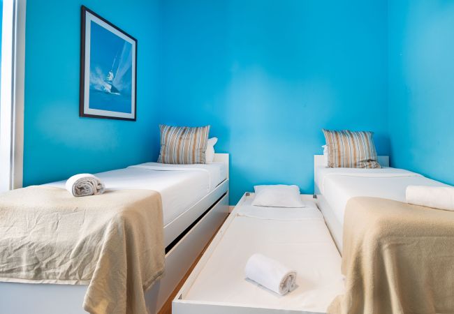 Apartamento em Lisbon - Central Chiado RC by Central Hill Apartamento em Lisbon - Central Chiado RC by Central Hill