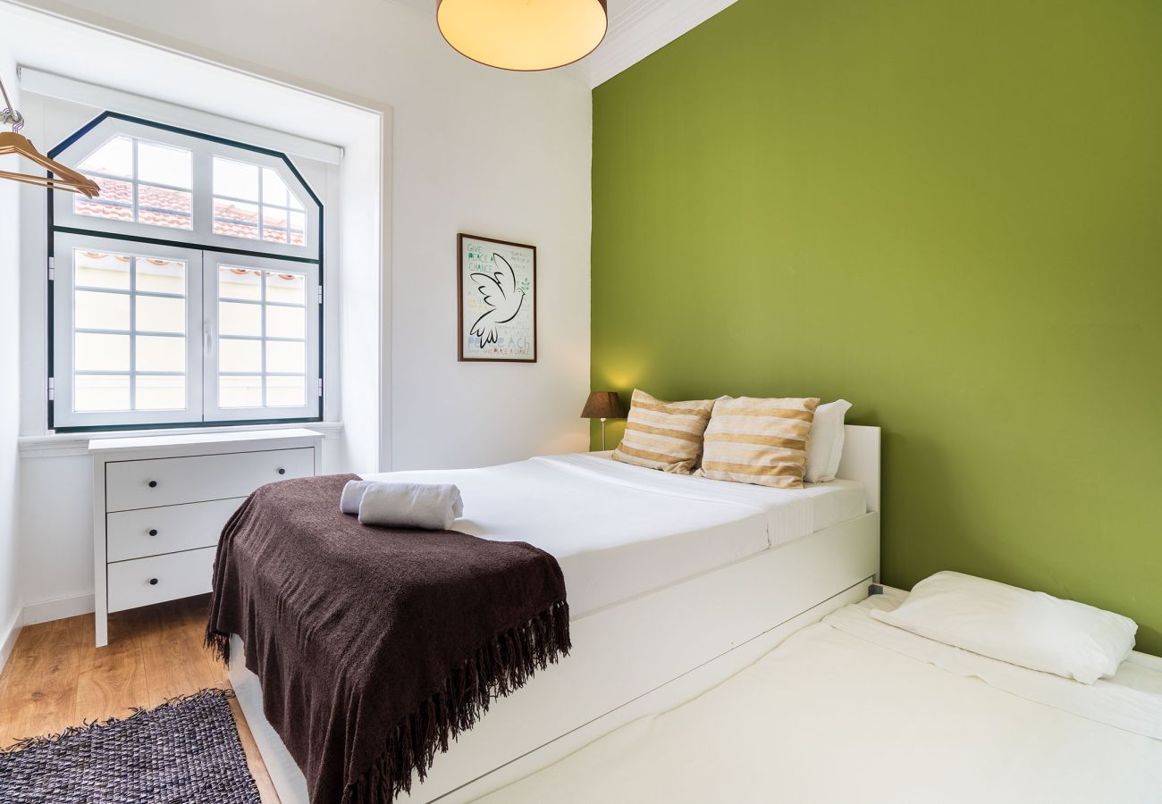 Apartamento em Lisboa - Central Chiado RC by Central Hill