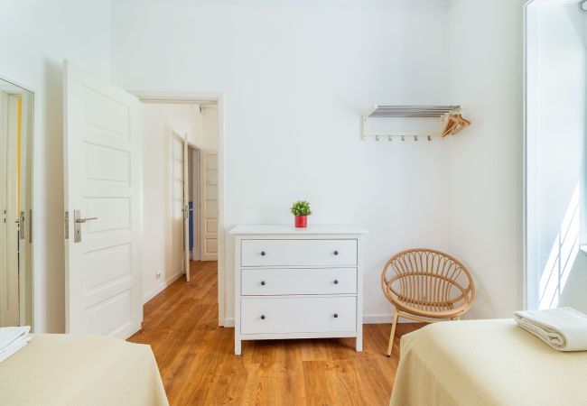 Apartamento em Lisbon - Central Chiado 1E by Central Hill Apartamento em Lisbon - Central Chiado 1E by Central Hill