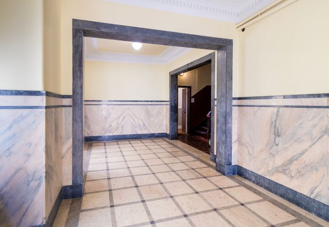 Apartamento em Lisbon - Central Chiado 2E by Central Hill Apartamento em Lisbon - Central Chiado 2E by Central Hill