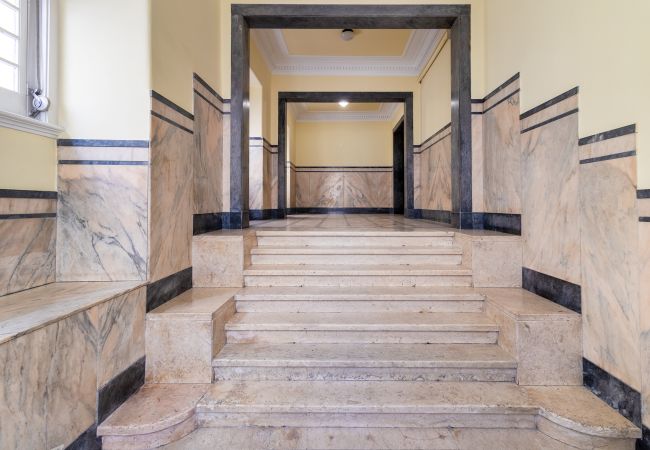 Apartamento em Lisbon - Central Chiado 2E by Central Hill Apartamento em Lisbon - Central Chiado 2E by Central Hill
