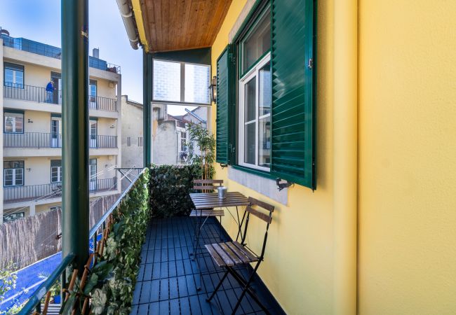 Apartamento em Lisbon - Large Downtown Avenue Duplex by Central Hill Apartamento em Lisbon - Large Downtown Avenue Duplex by Central Hill
