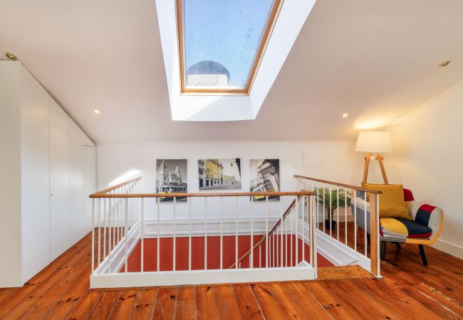 Apartamento em Lisbon - Large Downtown Avenue Duplex by Central Hill Apartamento em Lisbon - Large Downtown Avenue Duplex by Central Hill