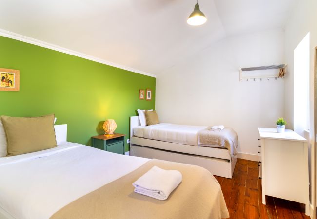 Apartamento em Lisbon - Large Downtown Avenue Duplex by Central Hill Apartamento em Lisbon - Large Downtown Avenue Duplex by Central Hill