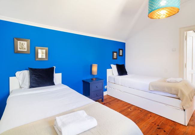 Apartamento em Lisbon - Large Downtown Avenue Duplex by Central Hill Apartamento em Lisbon - Large Downtown Avenue Duplex by Central Hill