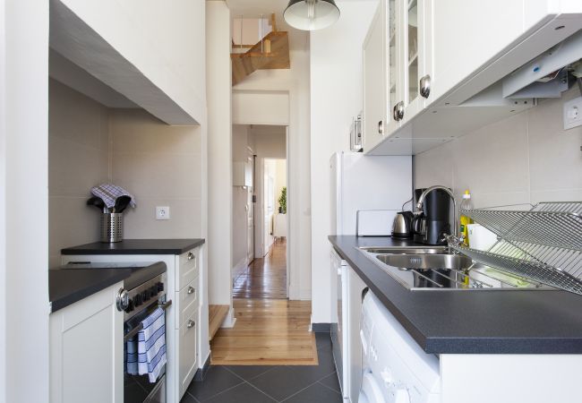 Apartamento em Lisbon - Bairro Alto Duplex with View by Central Hill Apartamento em Lisbon - Bairro Alto Duplex with View by Central Hill