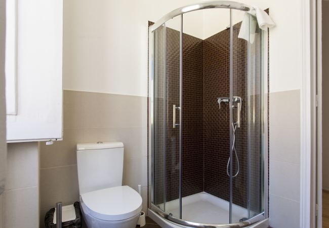 Apartamento em Lisbon - Bairro Alto Duplex with View by Central Hill Apartamento em Lisbon - Bairro Alto Duplex with View by Central Hill