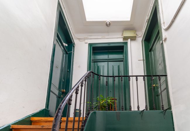Apartamento em Lisbon - Bairro Alto Duplex with View by Central Hill Apartamento em Lisbon - Bairro Alto Duplex with View by Central Hill